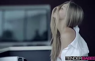 Pareja pornolatino amateur en la ducha follando - Esposa recibe un facial de su esposo