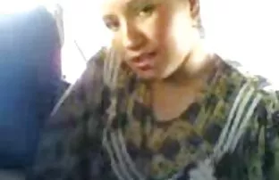 Chatte qui gonfle xxx amateur latino anus bien ouvert!