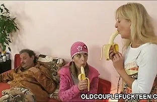 Amateur mamada y anal pornolatinoamateur A la mierda
