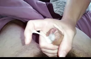 Vídeo de masturbación japonesa porno amateir latino con Maika y un vibrador