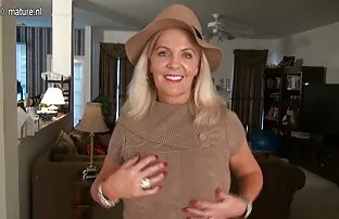 Julia Taylor, Sandra Iron, Nicol, sex amateur latino Las cinco llaves