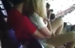 Bailarina natural recibe pornoamateurlatino dos pollas