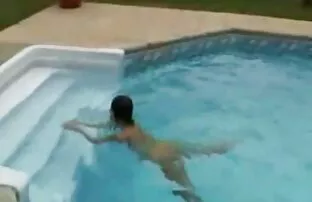 MASTURBACIÓN videos amateur latino EN LA DUCHA de filmhond