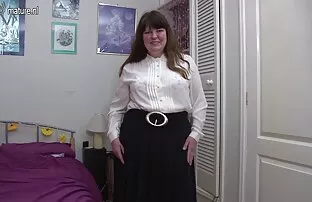 Mamá mamada video amateur latino